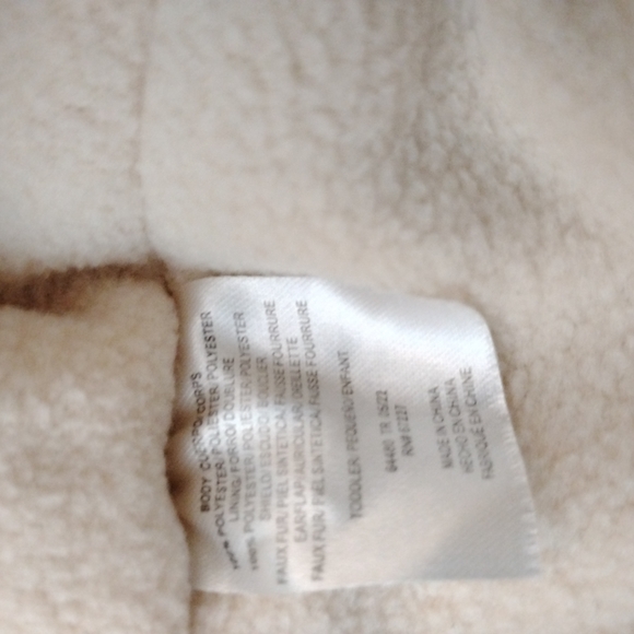 Trapper Hat - Picture 3 of 4